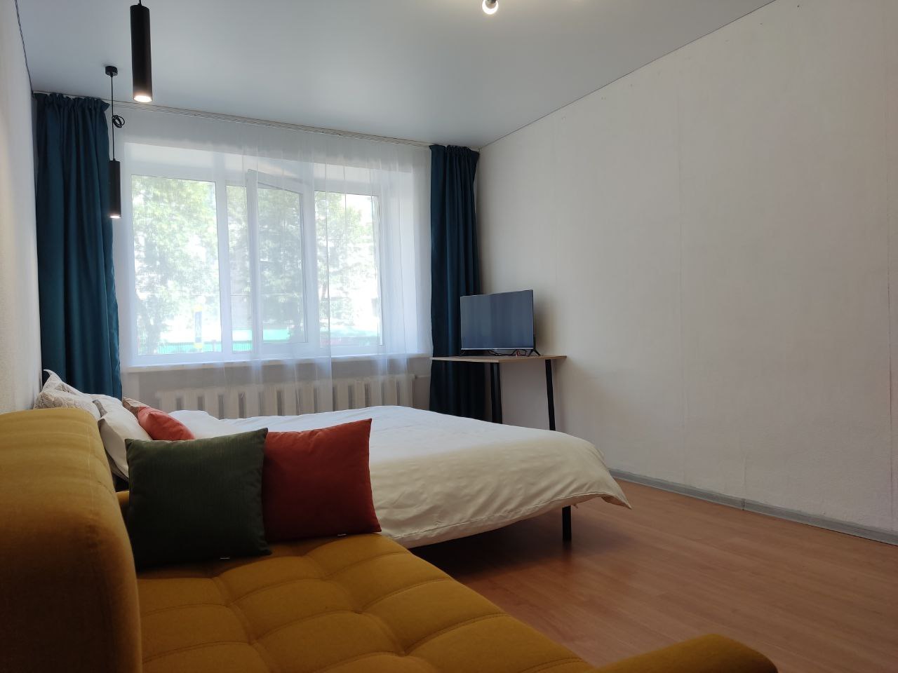 SATIN APARTMENTS на Горького 4